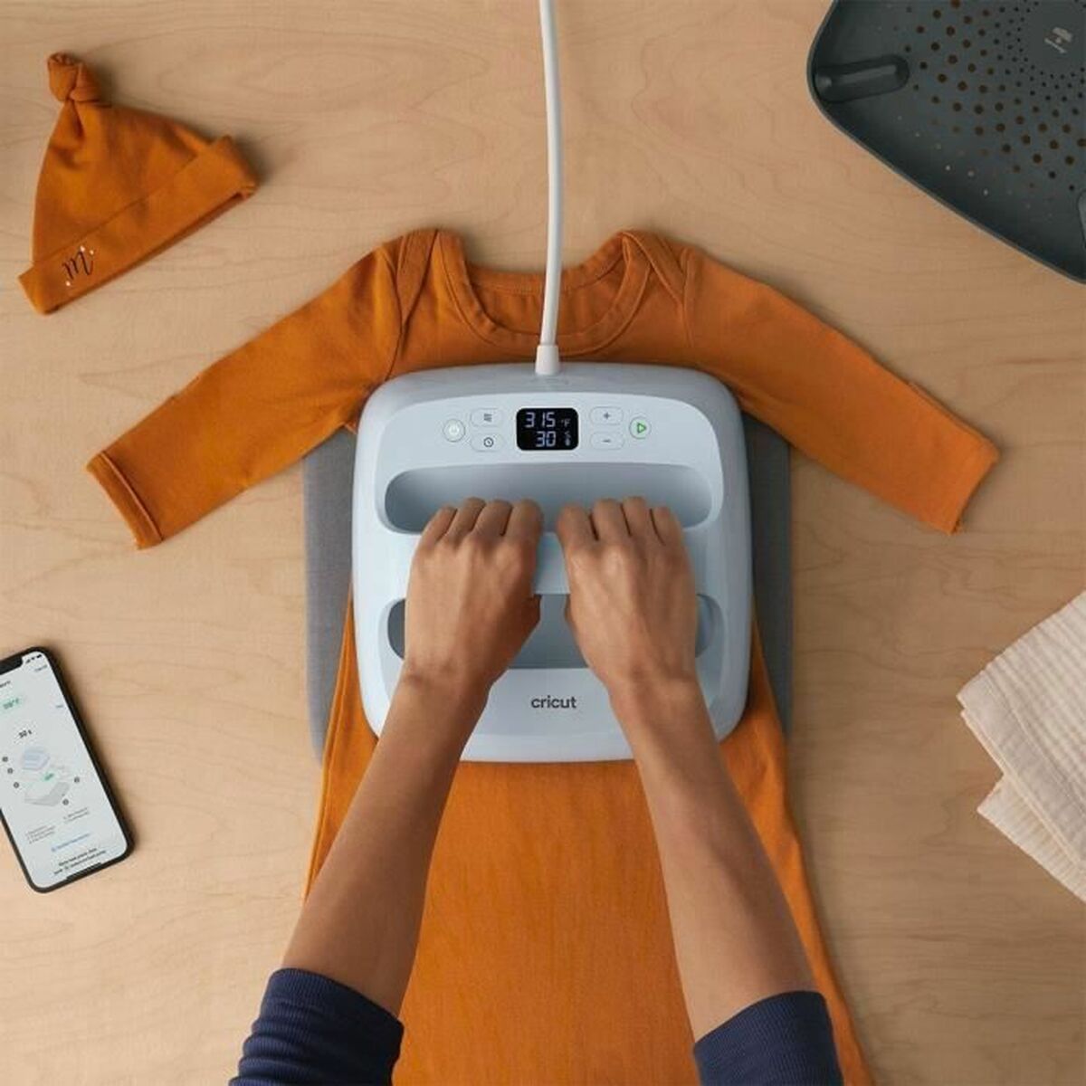 V4HA9F2B317AB92DF376F804ECB14399C8BR7027978P6