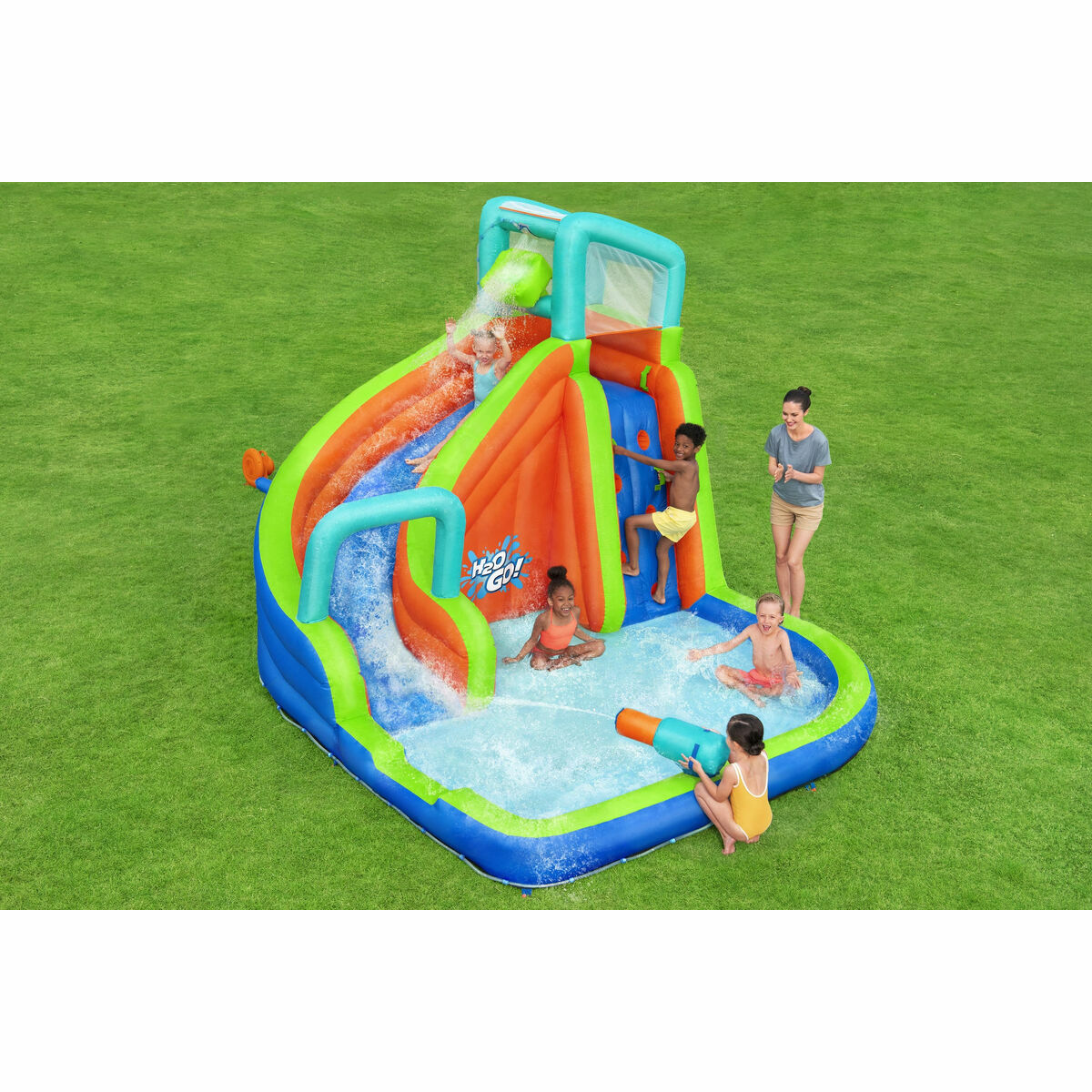 Bestway Inflatable Water Park Pool 365x320x240 cm + 5 Years Garden 53408