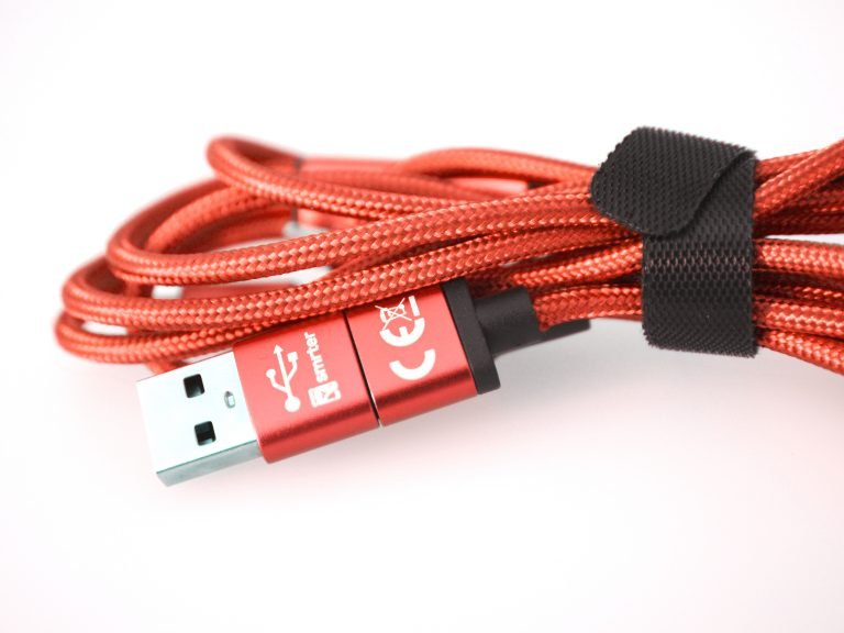 Smrter Cable Hydra Ultra USB a/USB C a USB C/Micro USB-A/Lightning 1,2M Red
