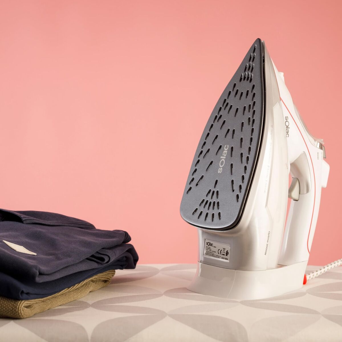 V2HD32A240ABDFF7F38EAB288BE603E7250R7681313P4