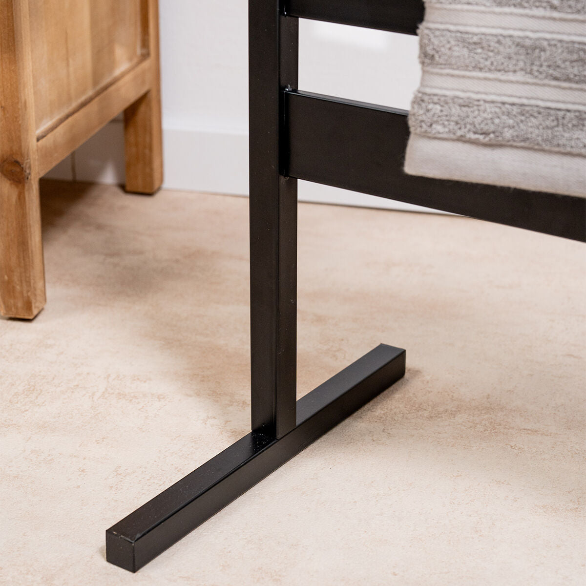 Electric Wall or Floor Towel Rail InnovaGoods WARMER 10 SLIM BARS Plastic Carbon steel (Refurbished C)